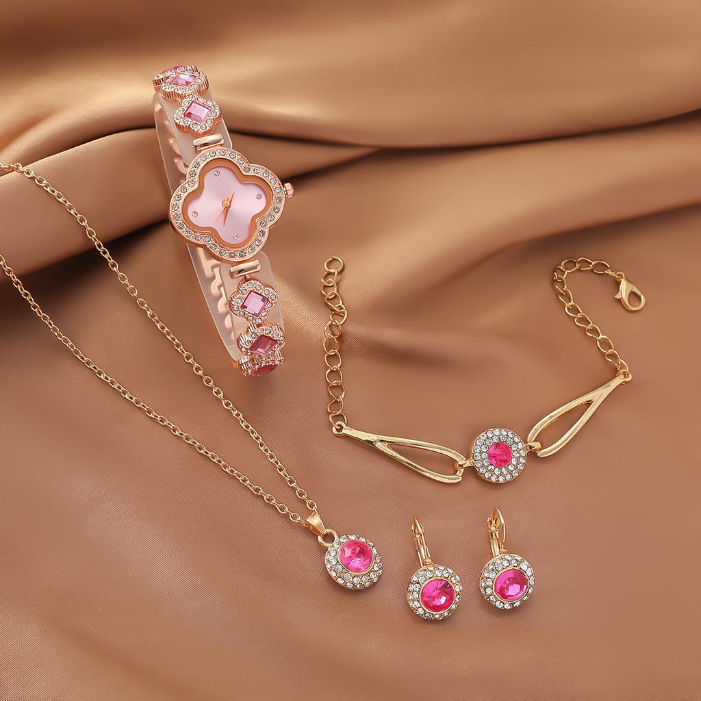 New Gift Box Free Four Piece Set with Small Diamond Inlaid Dial, Clover Slim Bracelet, Watch and Accessories