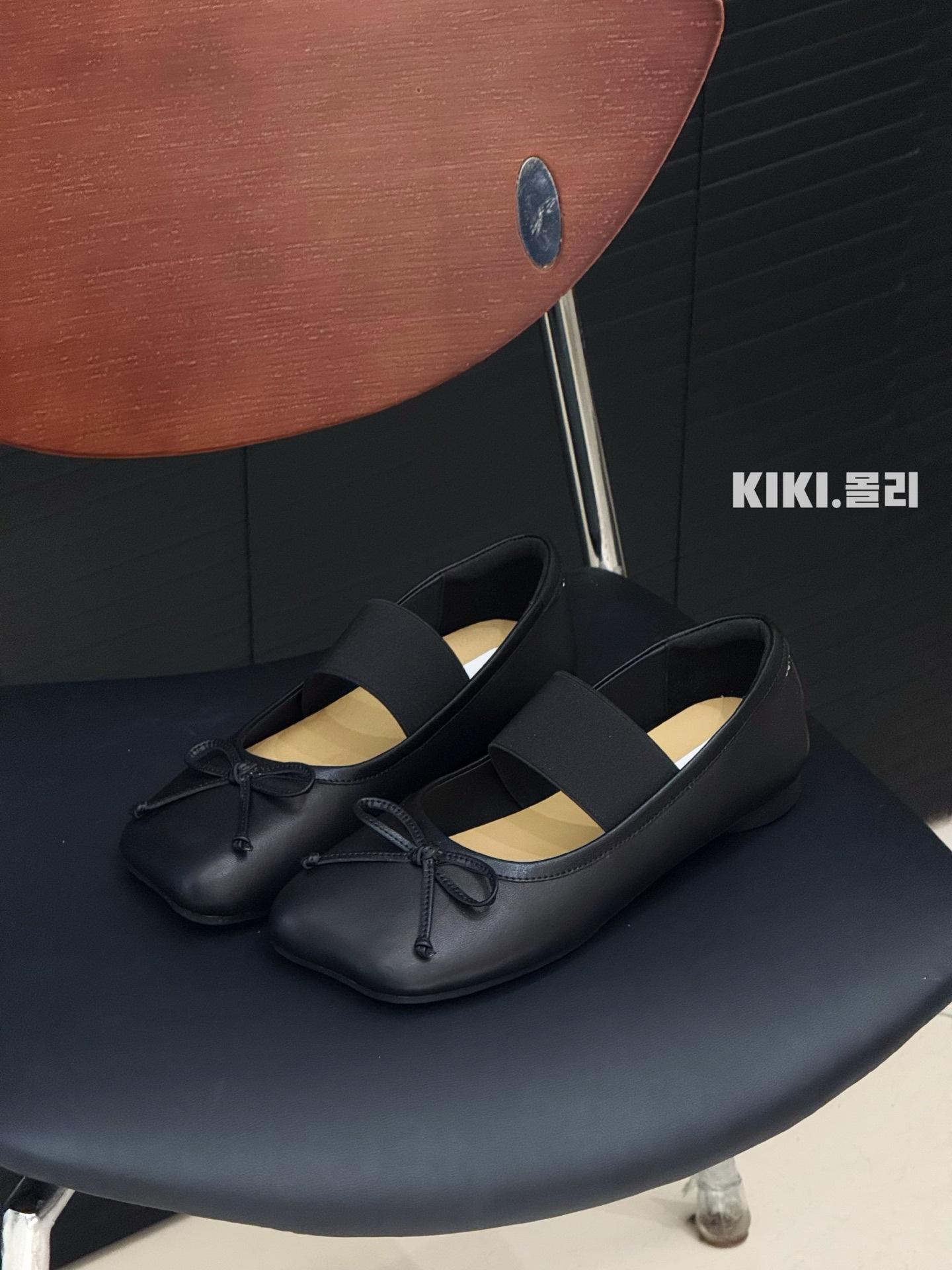 

Summer silver Mary Jane shoes 2025 new retro flat-bottomed niche design ballet flat-bottomed casual shoes 35