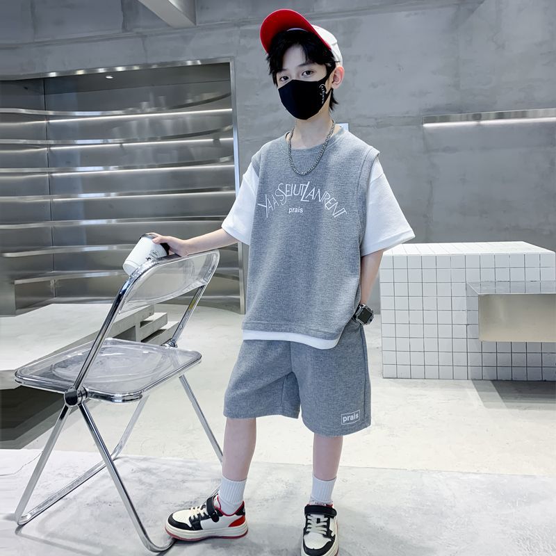 

Модный повседневный костюм для мальчиков, новый детский костюм с короткими рукавами, летний красивый комплект из двух частей, прилив 140