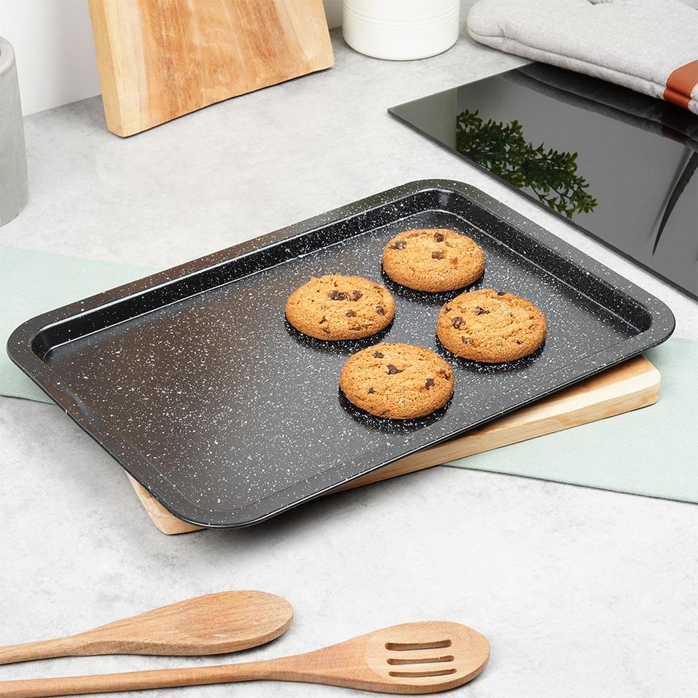 Low Granite Tray for Baking Cookies and Vegetables In the Oven 38x26.5 Cm