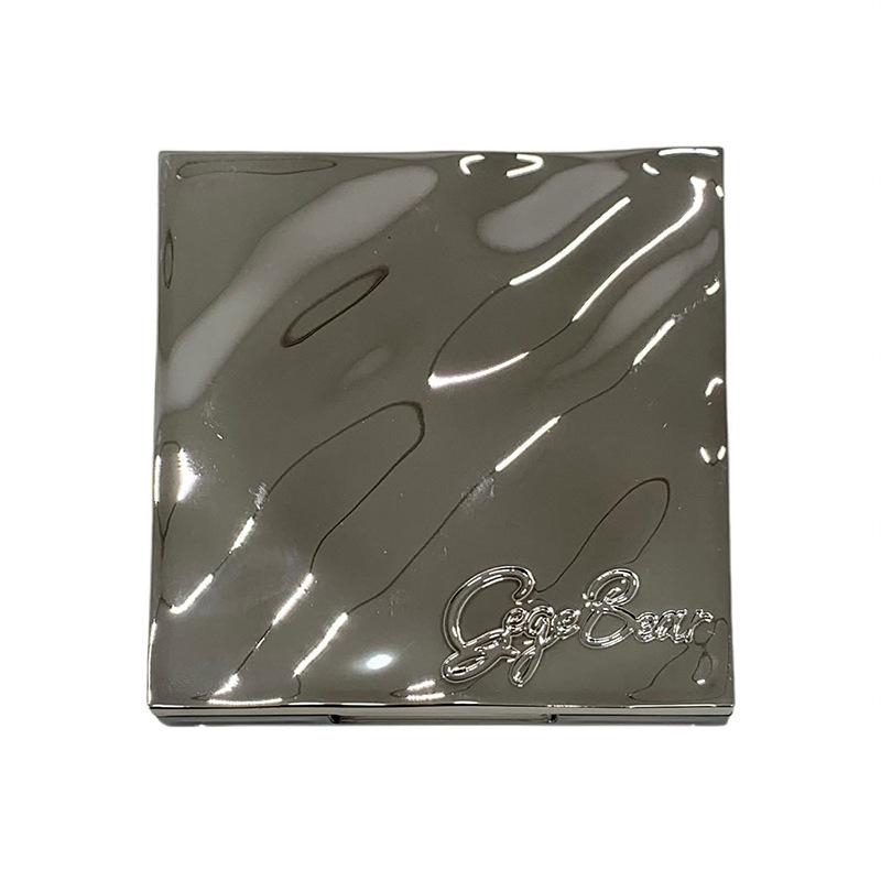 Gogo Little Bear Seven-Color Eyeshadow & Face Palette: Low Saturation Shimmer, Matte, Highlight, Contour, and Blush