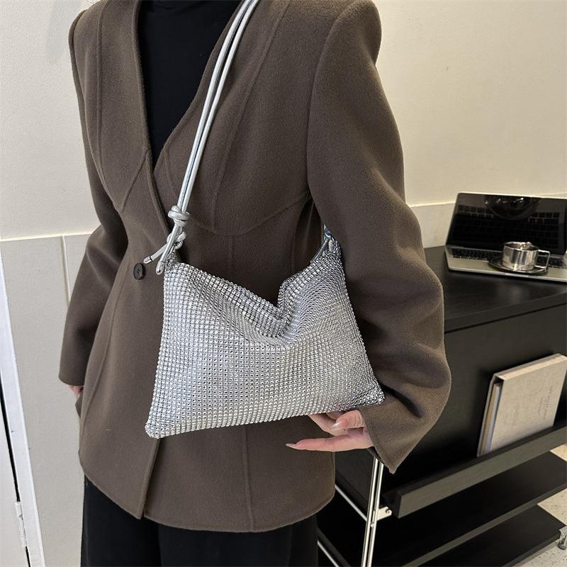 Today's Popular Bag Women's  New Fashion Simple Shoulder Bag Casual Women's Messenger Bag Niche Tote Bag