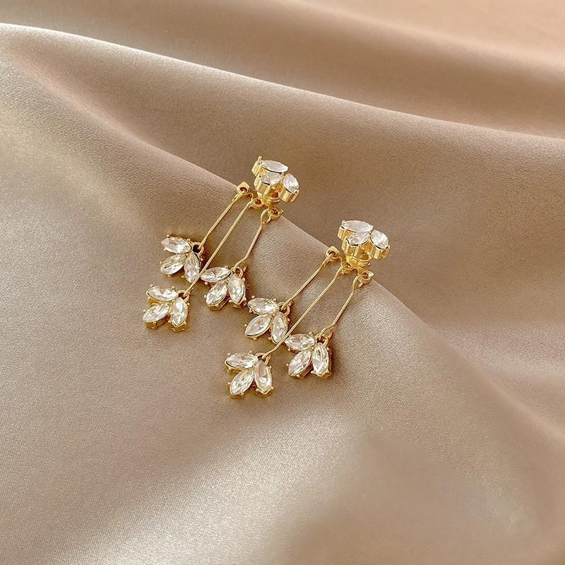 

Новые серьги-подвески с кисточками из циркония для женщин, высококачественные серьги золотого цвета в форме листа удачи, трендовые ювелирные изделия, подарок для девушки