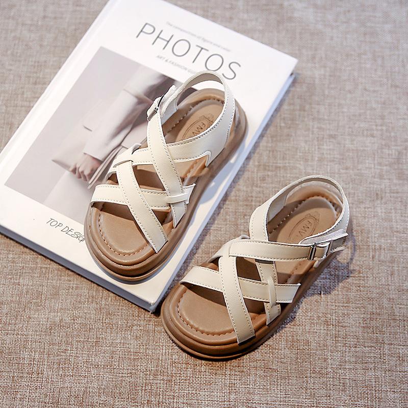 Mädchenschuhe Kinder Römische Sandalen 2025 neu Sommer Sommer Sport kleines Mädchen mittleres und älteres Kind Strand weiche Sohle
