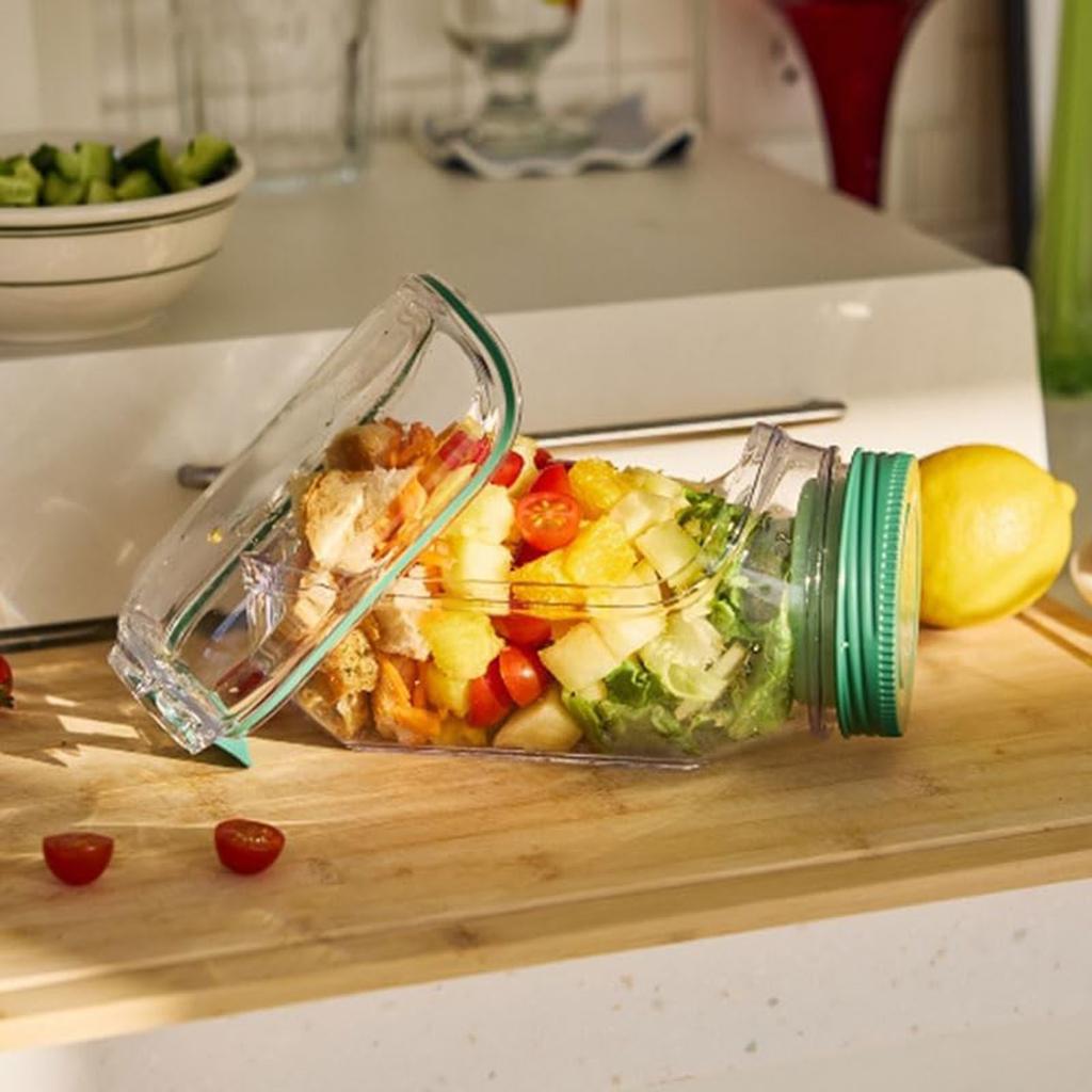 A Practical Plastic Storage Jar That Can Properly Store Ingredients, Making Preservation More Convenient