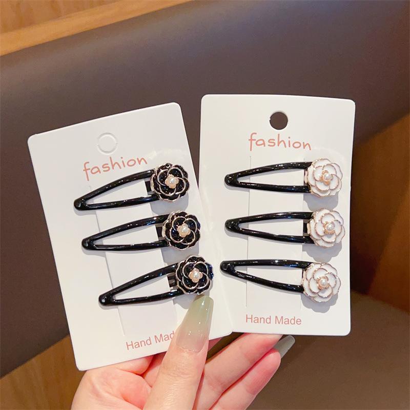 2/6Pcs Elegant Camellia Hair Clips Versatile Side Bangs Barrettes With Floral Design For Stylish Hairdos Hair Accessory