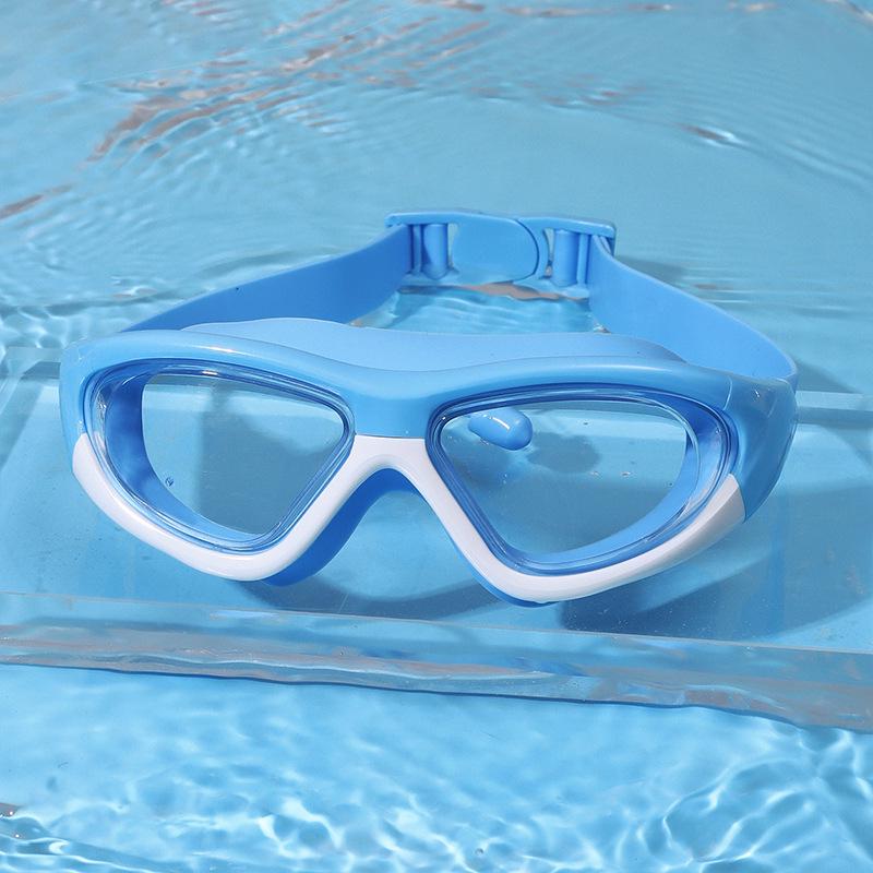 Kids' Waterproof Anti-Fog Swimming Goggles with Integrated Earplugs and Buckle for Boys and Girls
