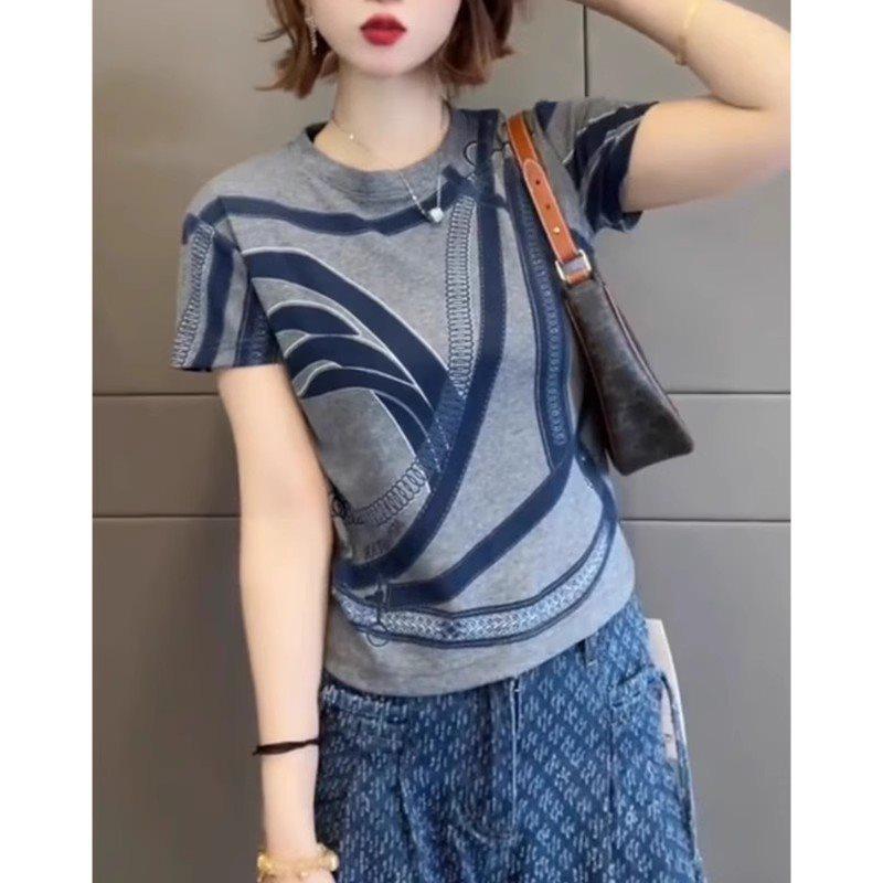 

Plus Size Women s Off-Shoulder Short Sleeve T-Shirt - Summer 2025 Slimming Loose Fit Cotton Top M - Recommended for under 100 lbs