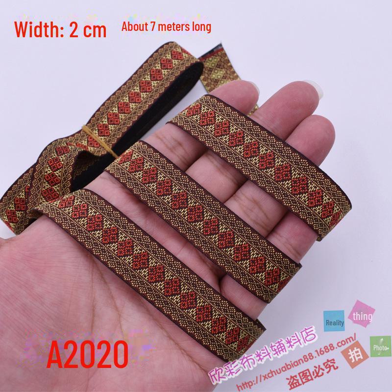 

Роскошная красная свадебная лента с вышитым драконом и фениксом с этническим кружевом