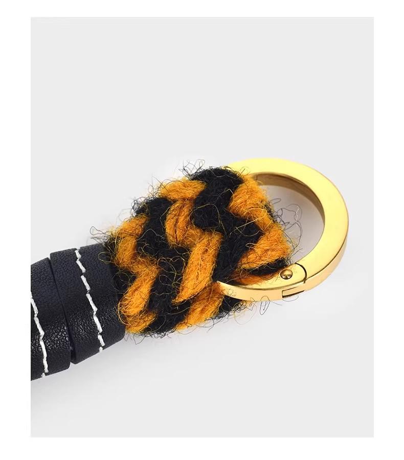 Songmont Tiger Tooth Woven Charm: Designer-Style Versatile Bag Accessory