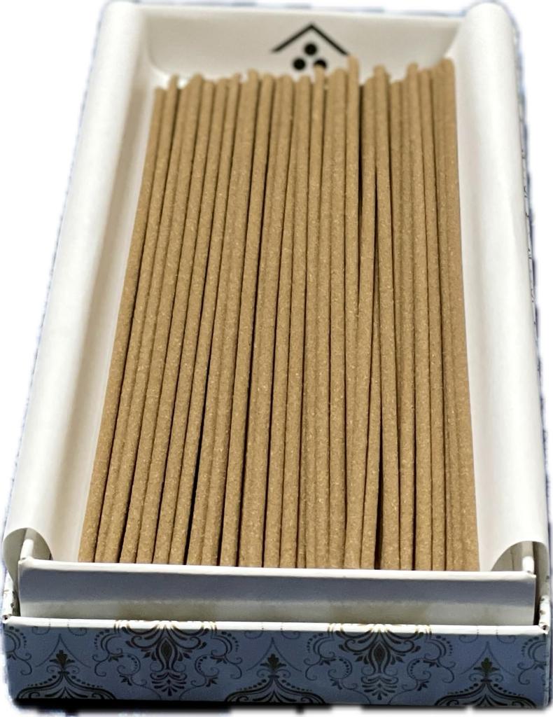Røkelse Kyara Den fineste kvaliteten på duftende Veldig sjelden og dyr røkelse i 2006 av Fujii ca. 70 stykker - agarwood. materiale. [Grunnet