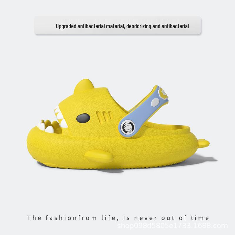 

Kids Little Shark EVA Sandals - Summer Outdoor Slippers for Boys and Girls 180 (18cm inner length)