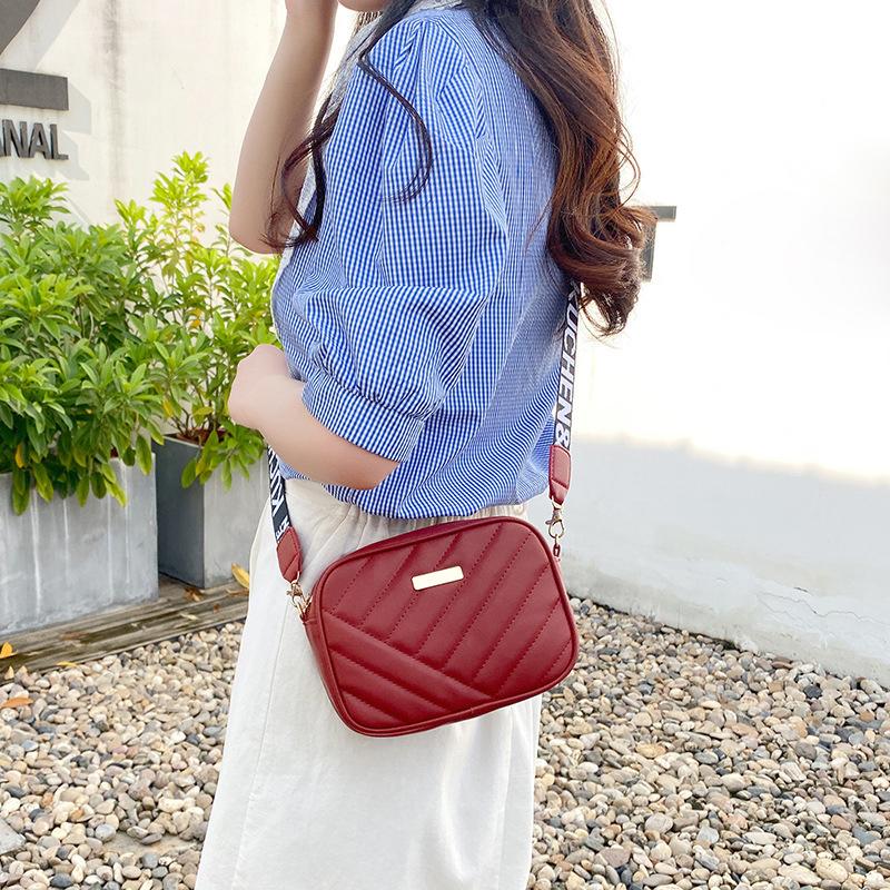 Shell Crossbody Bag for Women Fashion Small PU Leather Shoulder Bags Luxury Designer Quilted Female Zipper Purse and Handbags