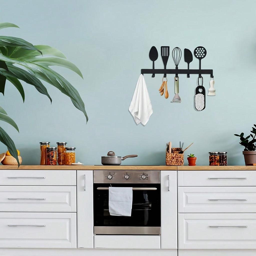 Wall Mounted Metal Key Holder with 7 Hooks for Kitchen Hallway Bedroom Door Entry