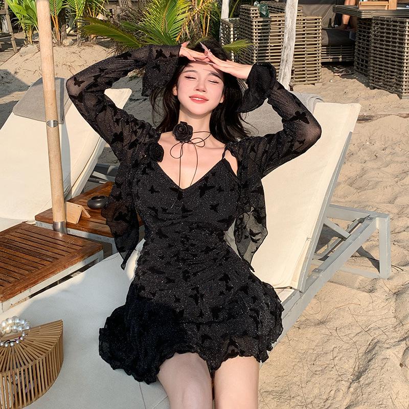 

High-End Women s Two-Piece Skirt Swimsuit Set: Long Sleeve, Slimming, Tummy-Concealing, Vacation-Ready. 4XL