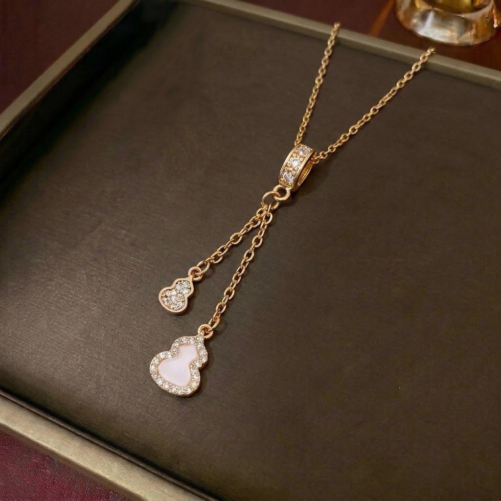 Women's Cross-Border Fashion Necklace with Colorful Zirconia Heart and Titanium Steel Clavicle Chain