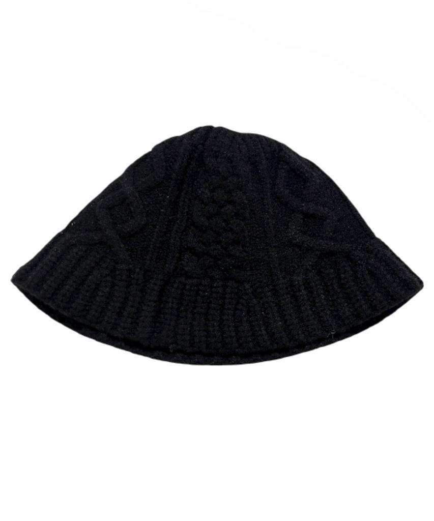 SK8ER ROCK Cable Knit Cross Bucket Hat ((Black))