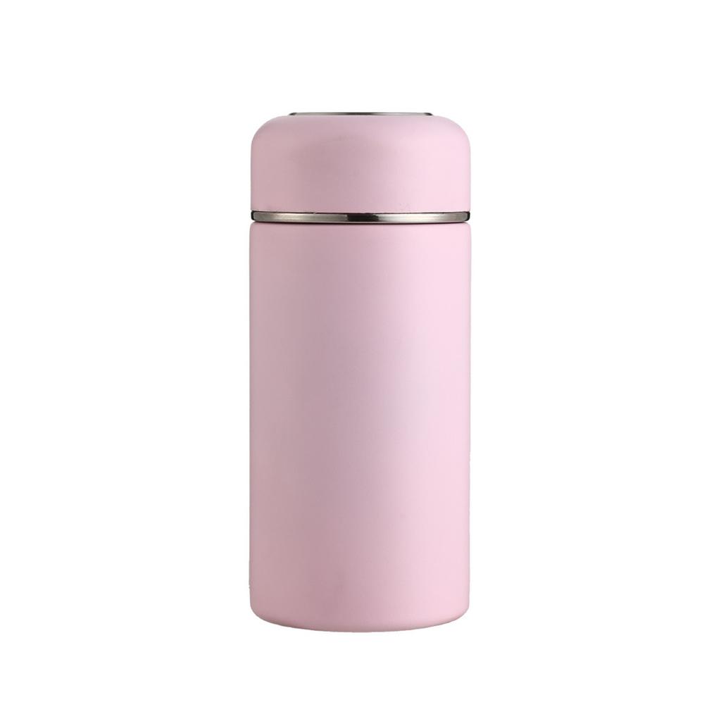 Double-Walled Stainless Steel Water Bottle with Vacuum Insulation Leak-Proof Lid and Temperature Retention for Hot or Cold