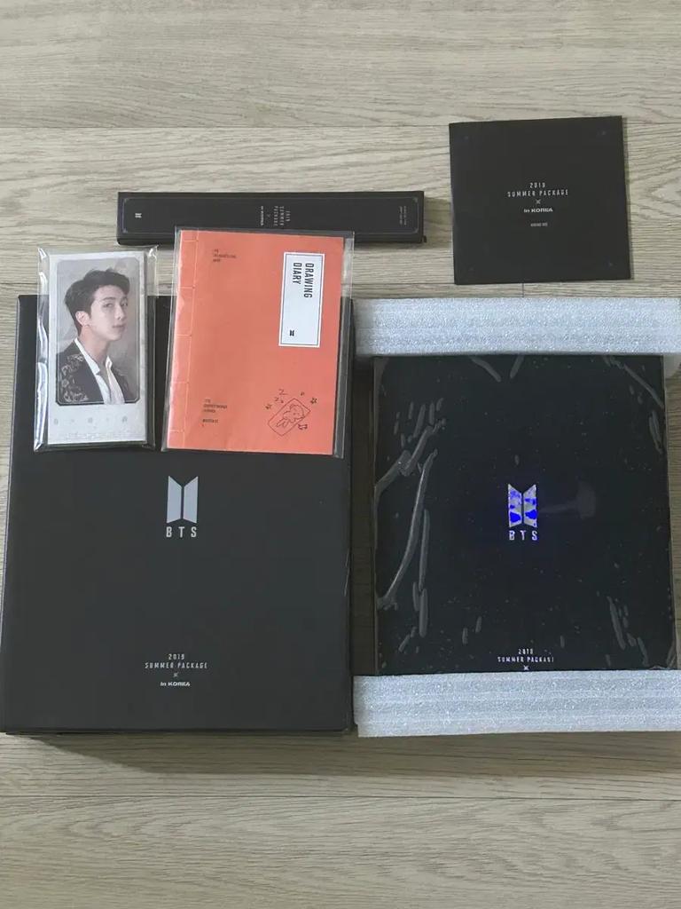 BTS (Fullback) Bangtan Boys 2019 Summer Package DVD, Big Drawing Daily Used