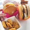 1/4 Adet Silikon Raf Geri Çekilebilir Burger Sabit Kutu Temassız Burger Klipsi Tekrar Kullanılabilir Burger Kutusu Tutucu Hamburger Bulaşık Makinesinde Yıkanabilir Gıda Sınıfı Sandviç Klipsi
