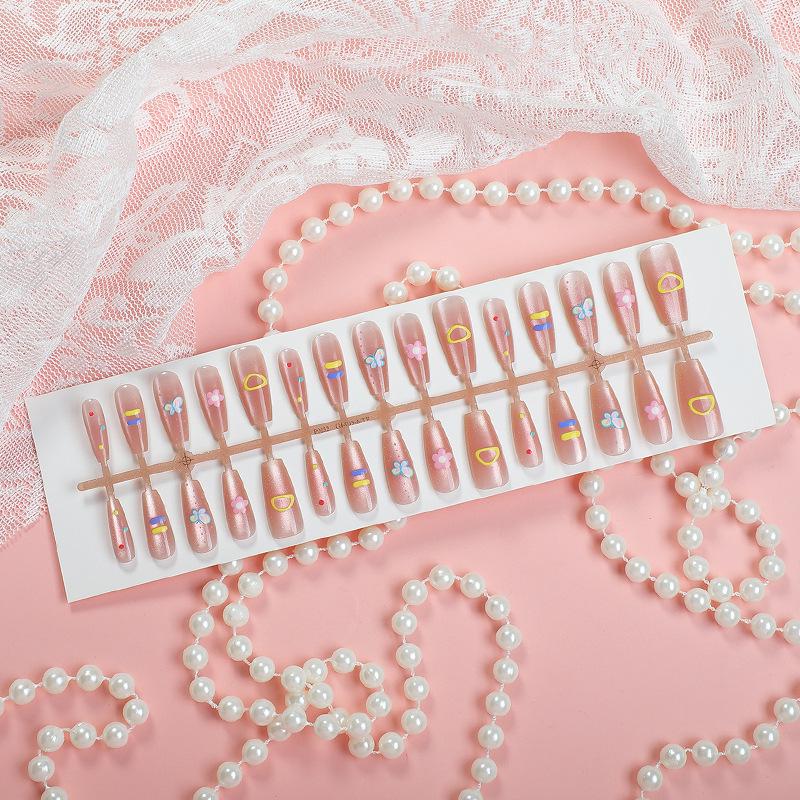 30-Piece French Cat Eye Nail Art Set: Elegant Medium Ladder Effect Nail Tips