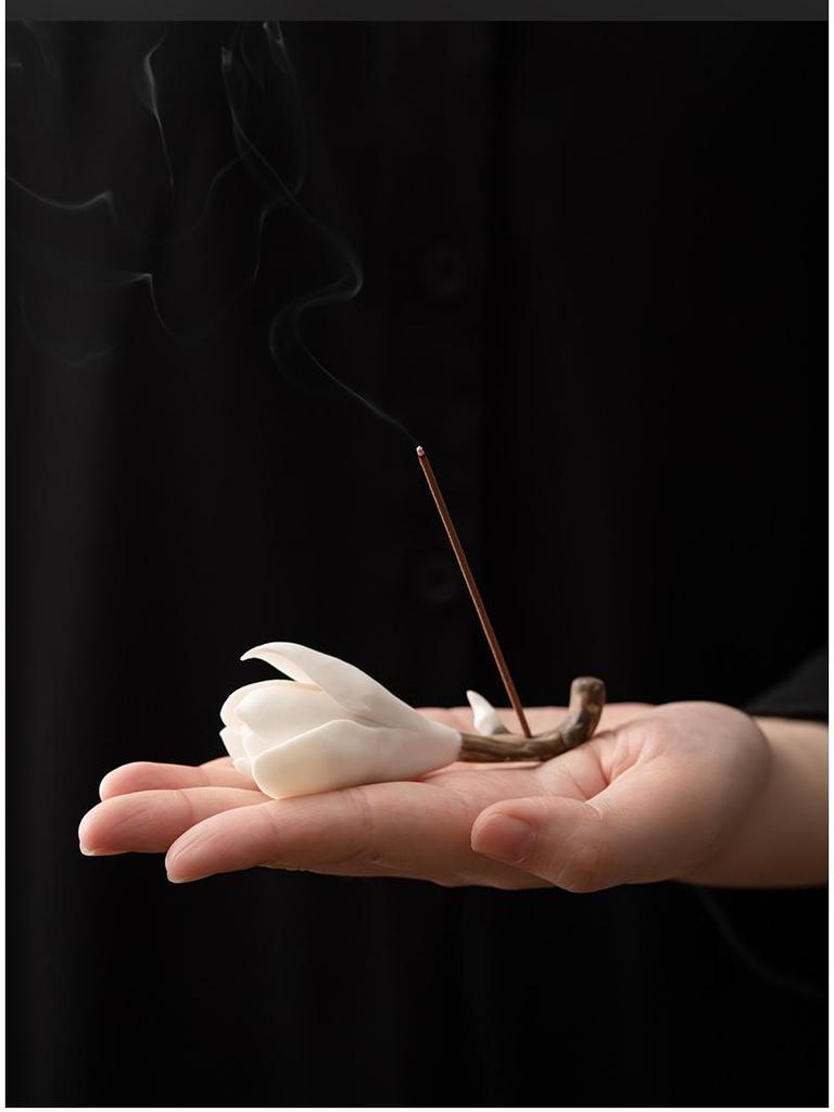 Handmade Ceramic Flower-Shaped Incense Holder for Magnolia Scented Sticks - Zen Home Decor Sandalwood & Agarwood Burner