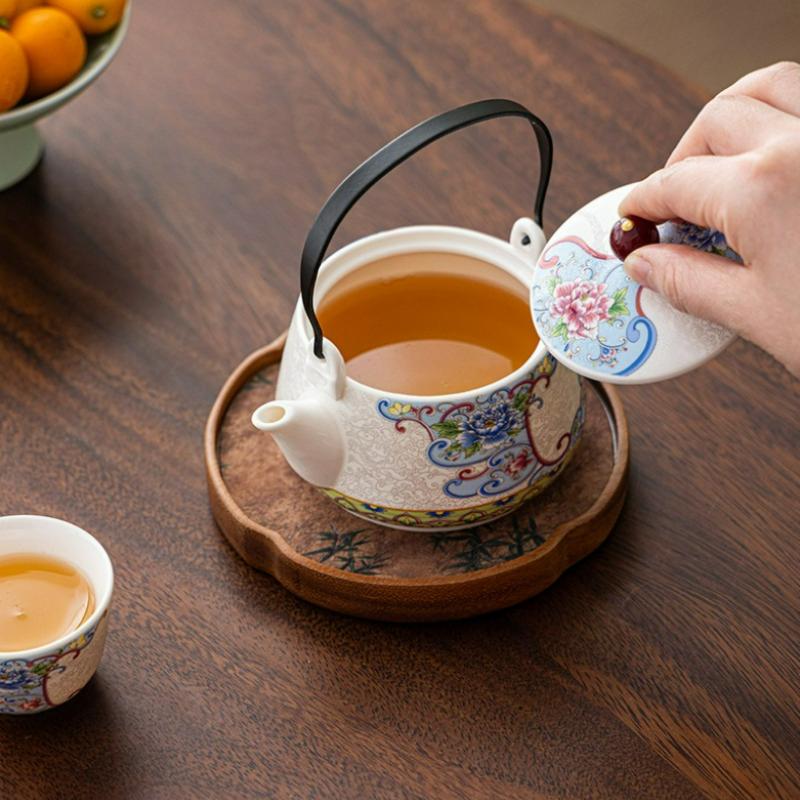 Chinese Style Portable Travel Ceramic Tea Set Household Outdoor Tea Brewing Vintage Kung Fu Teapot and Tea Cup Set Gift Box Set