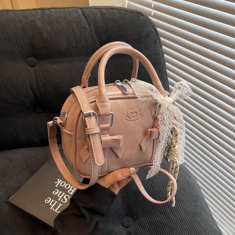 High-end nischväska dam vår och sommar mångsidig ny mode axelväska bärbar kuddväska