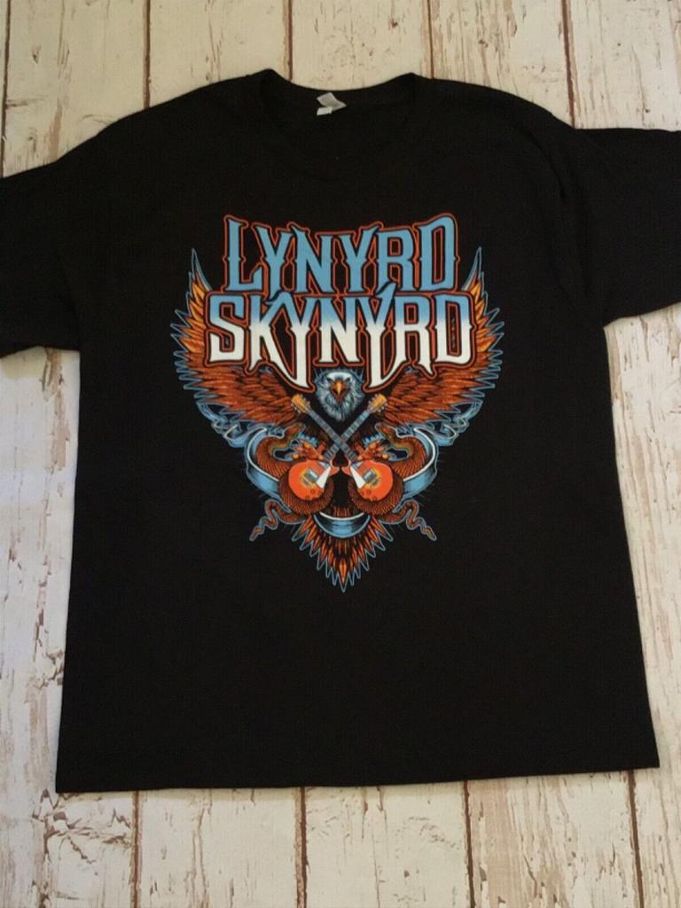 New Lynyrd SkynyrdBand T-shirt