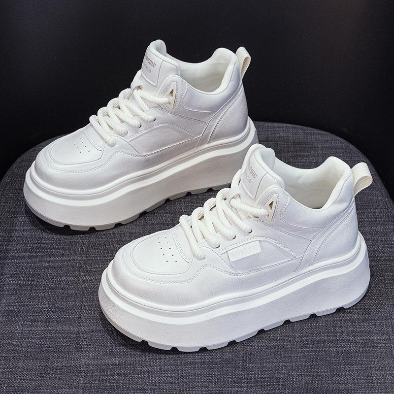 Damskie stylowe białe sneakersy high-top na grubej podeszwie - Kolekcja Jesień/Zima 2025