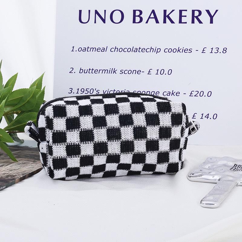 

Косметичка вязаная клетчатая большой вместимости - Многофункциональный дорожный органайзер