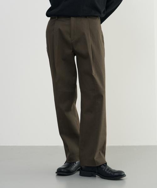 ARRAYED Tapered Officer Single-Pleat Elastic Chino Pants [Beige]