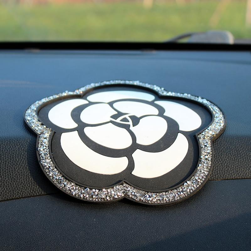 Diamond Mountain Camellia Carter Circuit Anti-Slice Cathema Creative Jewelry Silicon Car Products