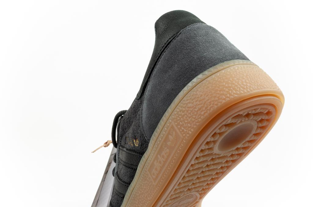 Adidas Handball Spezial Carbon/Cblack/Gum4 [IH6506] talla 38