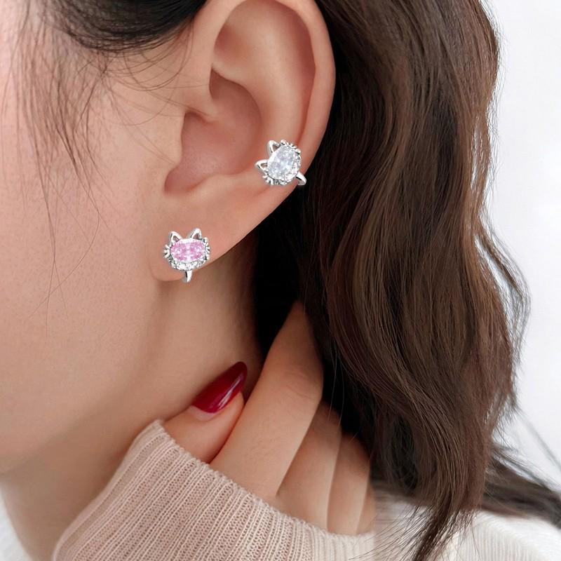 Sweet Pink Diamond Cat Ear Cuff for Non-Pierced Ears - Stylish, Hollow Kitten Design