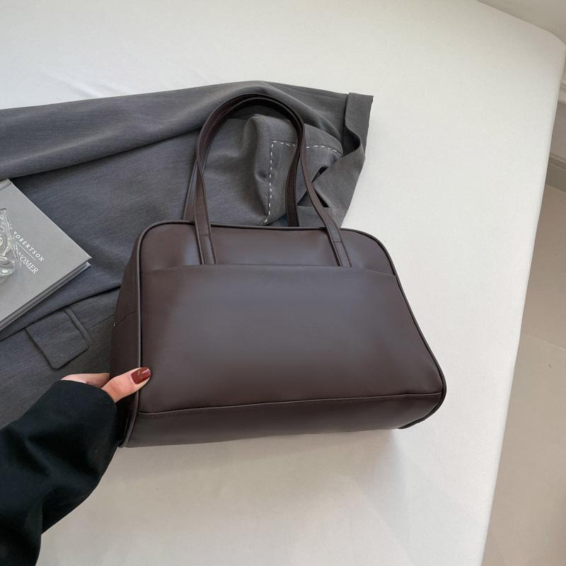 Large capacity shoulder bag, women's 2025 new armpit bag, large capacity tote bag