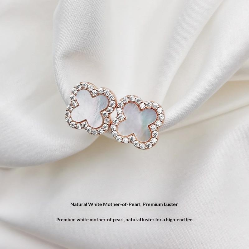 Boucles d'oreilles puces Trèfle à quatre feuilles Classiques - Nouveau Design de Luxe Qualité Supérieure Boucles d'oreilles Trèfle Porte-bonheur Résistant à la décoloration