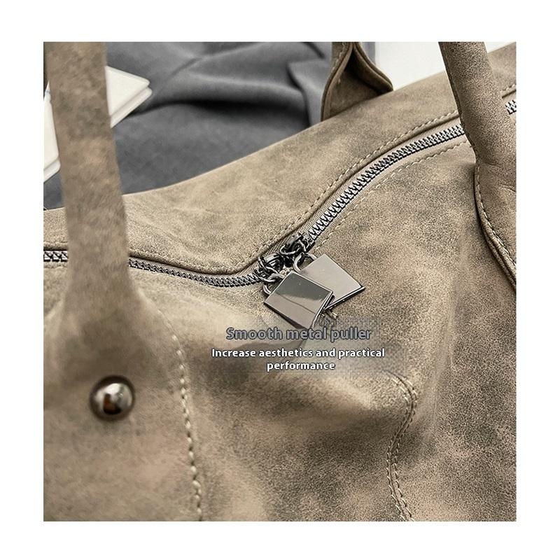 Large Capacity Travel Bag Versatile Casual Tote Shoulder Crossbody Luggage Bag for Women Stylish Handbag Travel Companion