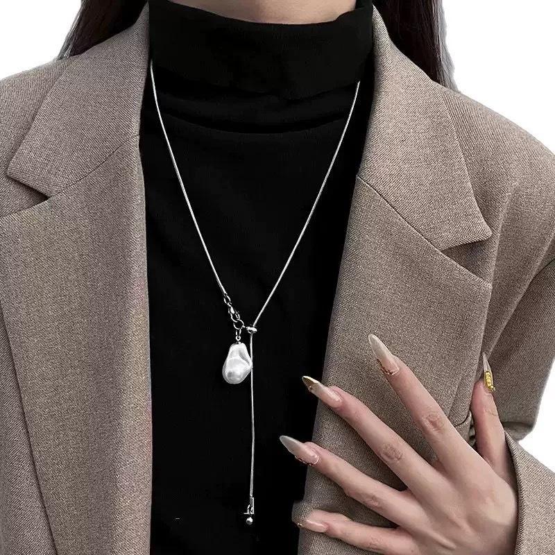 Gold pearl long pendant necklace women's autumn and winter temperament high-end light luxury sweater chain retro adjustable accessories