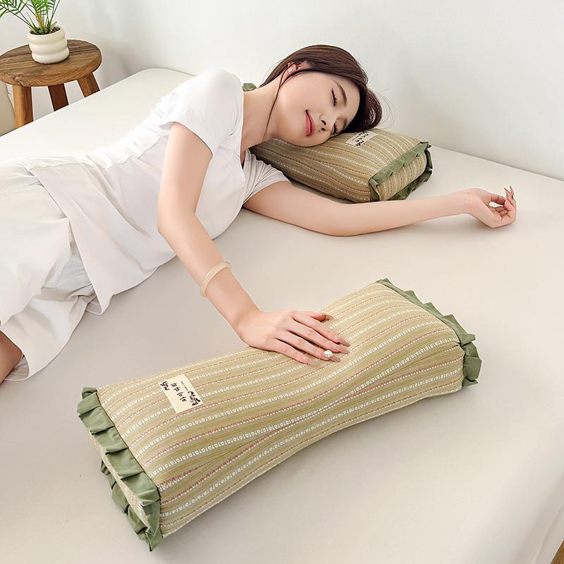 1Pc New Korean-Style Small Floral Neck Protection Pillow Fits the Cervical Vertebrae Well and Relieves Fatigue