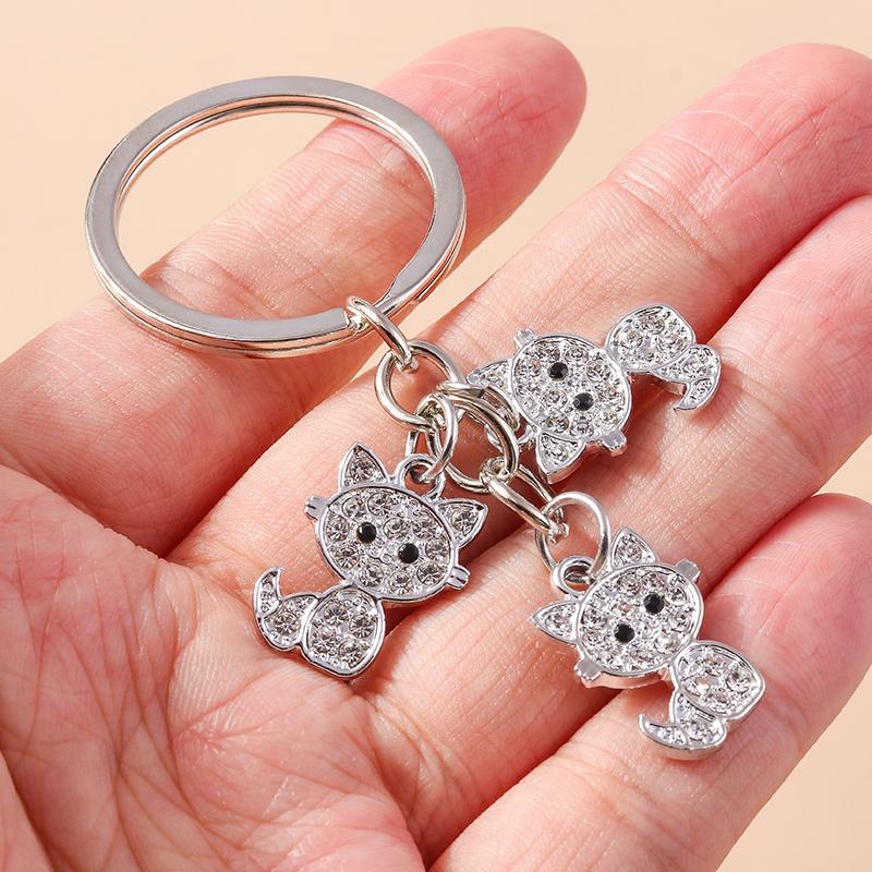 Cute Crystal Rhinestone Cat Keychain Animal Snake Butterfly Keyrings for Men Women Car Keyholder Bag Pendants DIY Jewelry Gifts