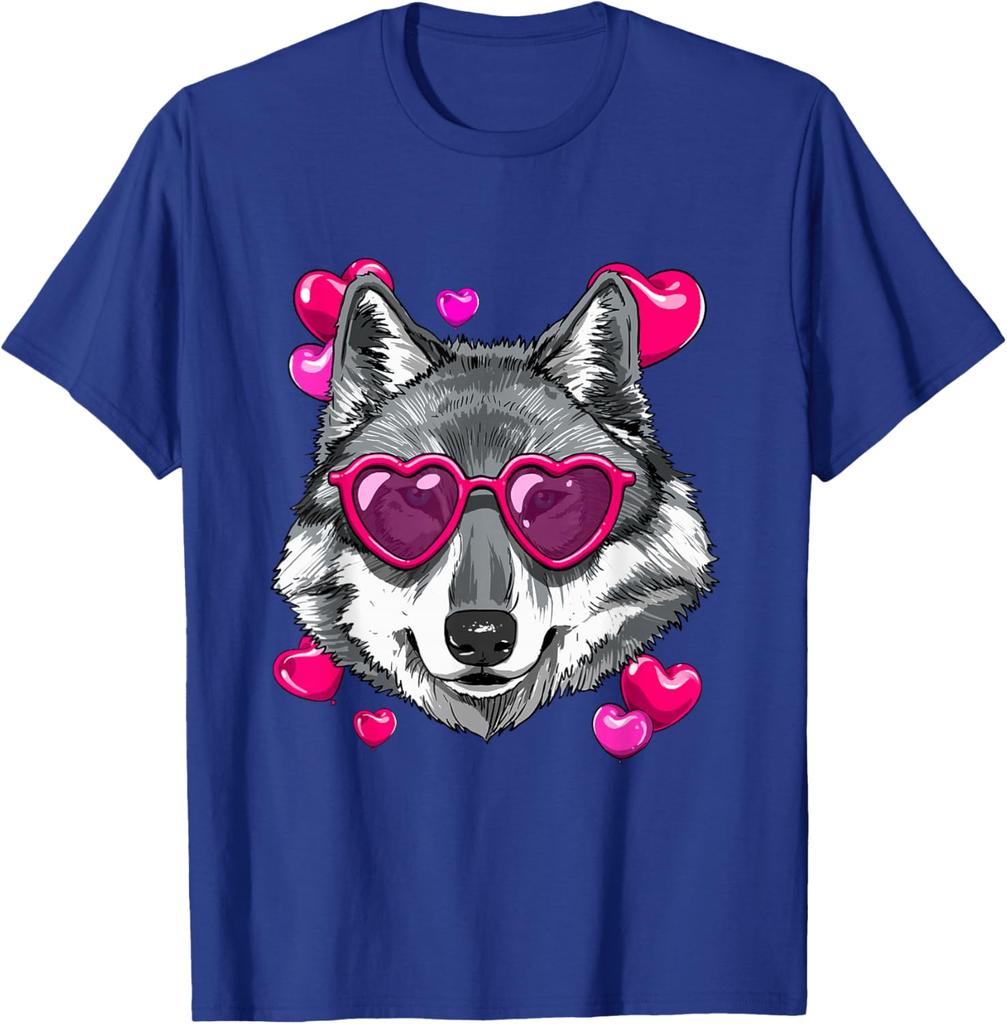 Wolf Lover Heart Sunglasses Valentine Graphic Tee Soft Casual Crewneck T-Shirt