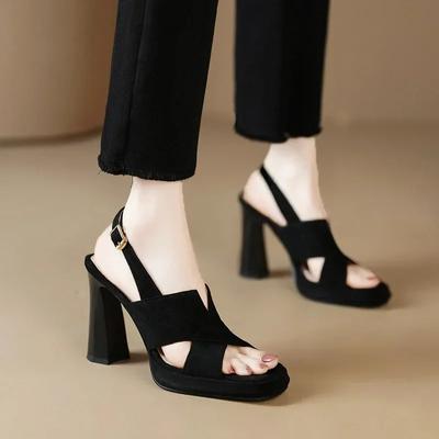 Modische Sandalen mit Absatz Neue Damensandalen Quadratische Zehenpartie Dicke Absatzpumps Elegante Fersenriemen Schwarze Lederschuhe Sandalias De Mujer