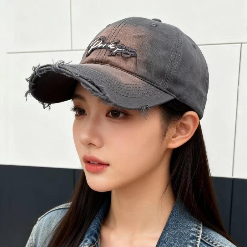 Unisex Retro Baseball Cap - Distressed Brim, Face-Slimming, Soft Top, Versatile Dad Hat for Spring/Summer