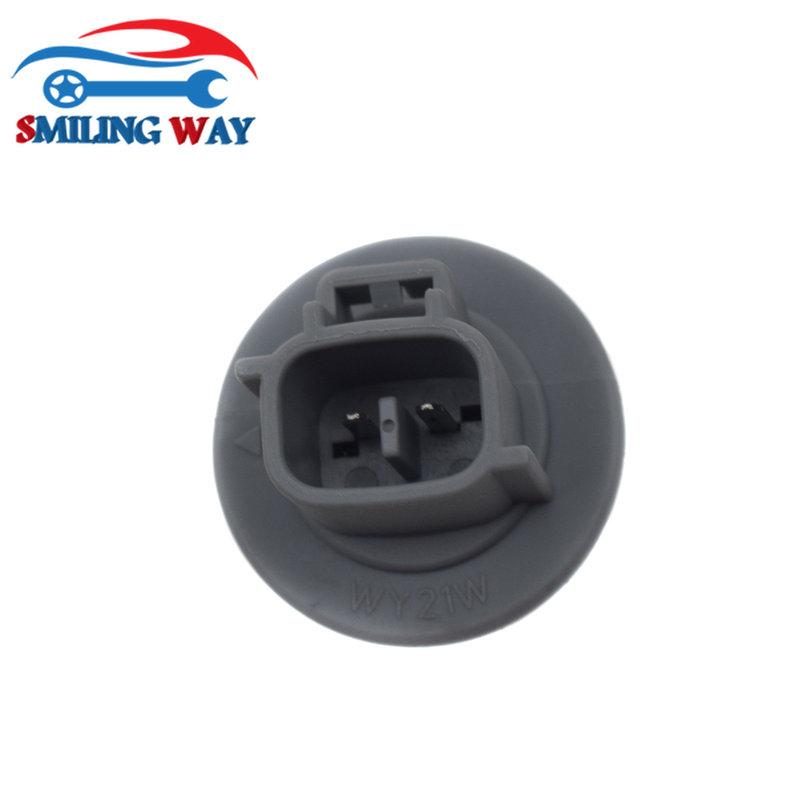 Turn Signal Corner Light Bulb Lamp Connector Harness Plug or Socket For Lexus ES GS GX CT LS NX RX or Toyota Corolla Prius