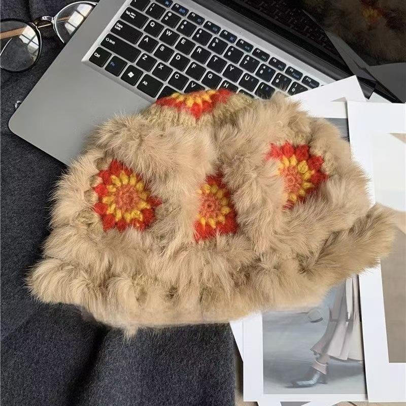 Neuer echter Kaninchenfell-Wollhut Damen Herbst und Winter niedlicher Plüsch warmer Löwenhut handgefertigt, um ein kleines Gesicht zu zeigen
