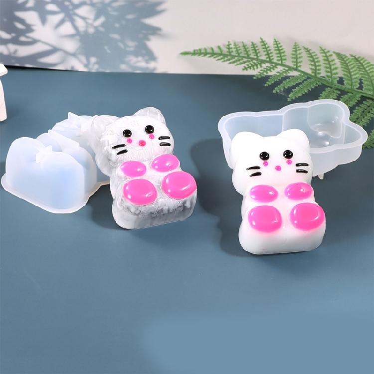 Compact Silicone Cats Figurine Crafting Mold for Small Spaces Area Saving as Decorative Item in Room Setting