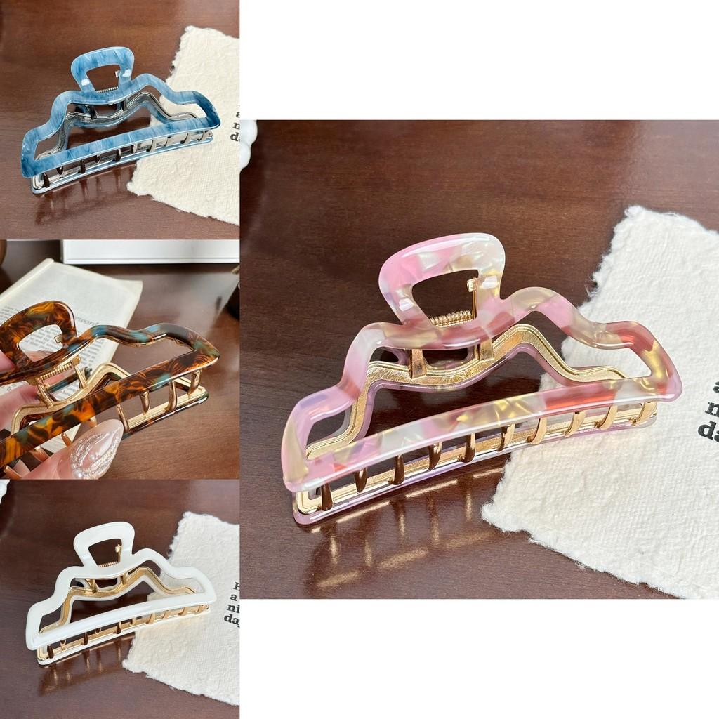 Fashion-forward Hair Claw Clip Featuring Elegant Lines For Effortless Style In Multiple Color Options