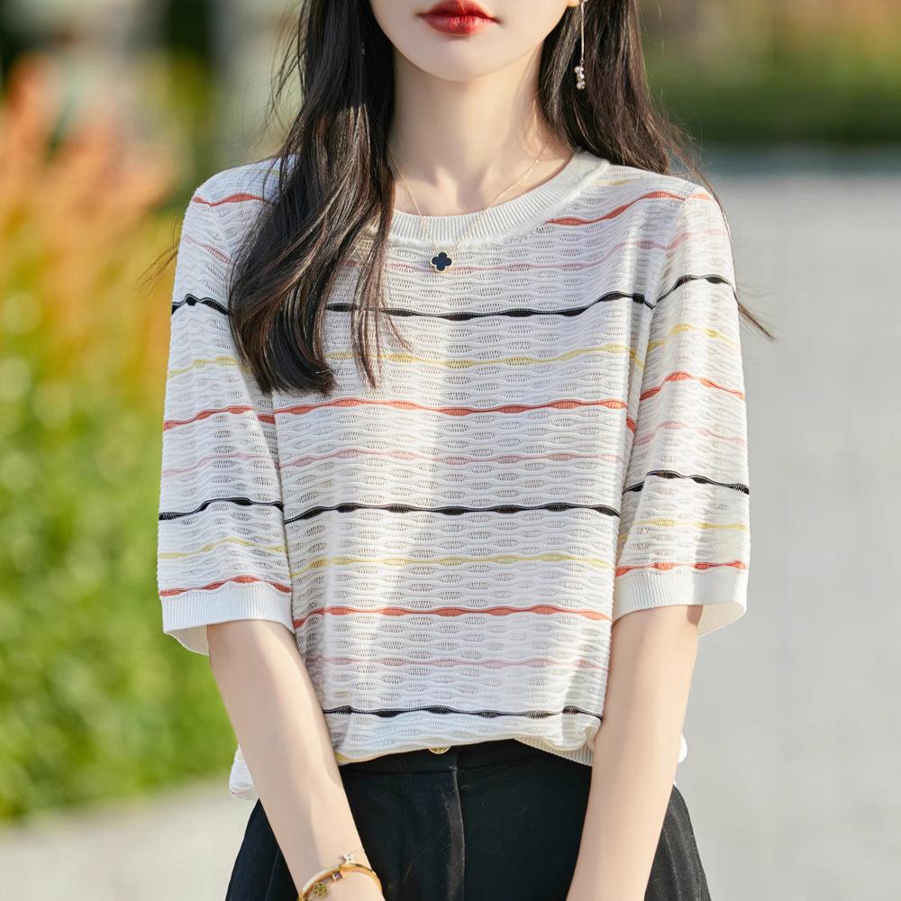 A New Plus-size Women's Summer Thin Striped Knitted Short-sleeved T-shirt