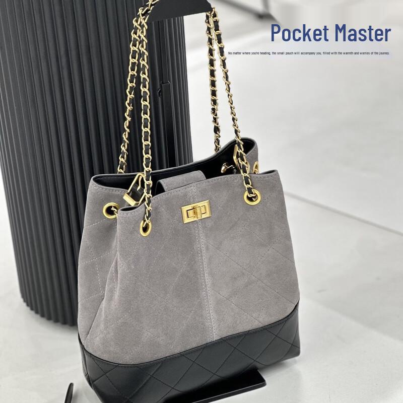 Douxiaozhu Retro Quilted Chain Shoulder Bag